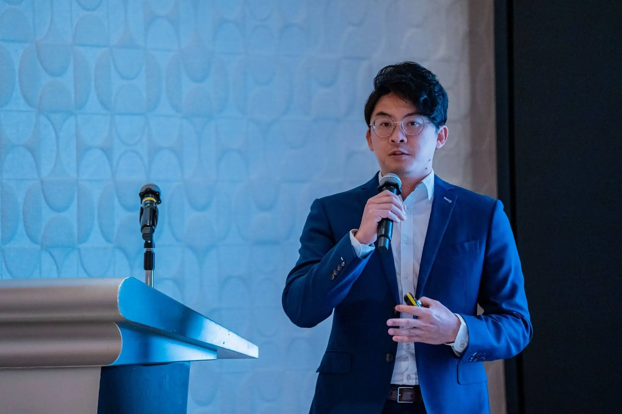 Dr Tan at Cleviel Dual Architecture Launch